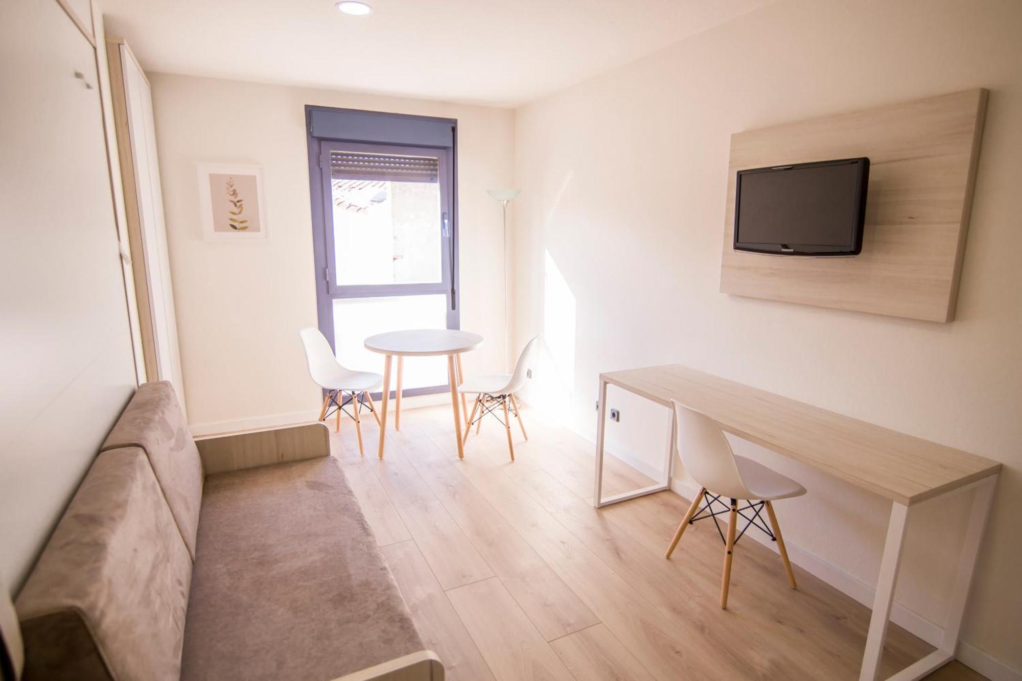 פינטו Apartamentos Plaza De Santiago - Estudios Turisticos - 1 Llave מראה חיצוני תמונה