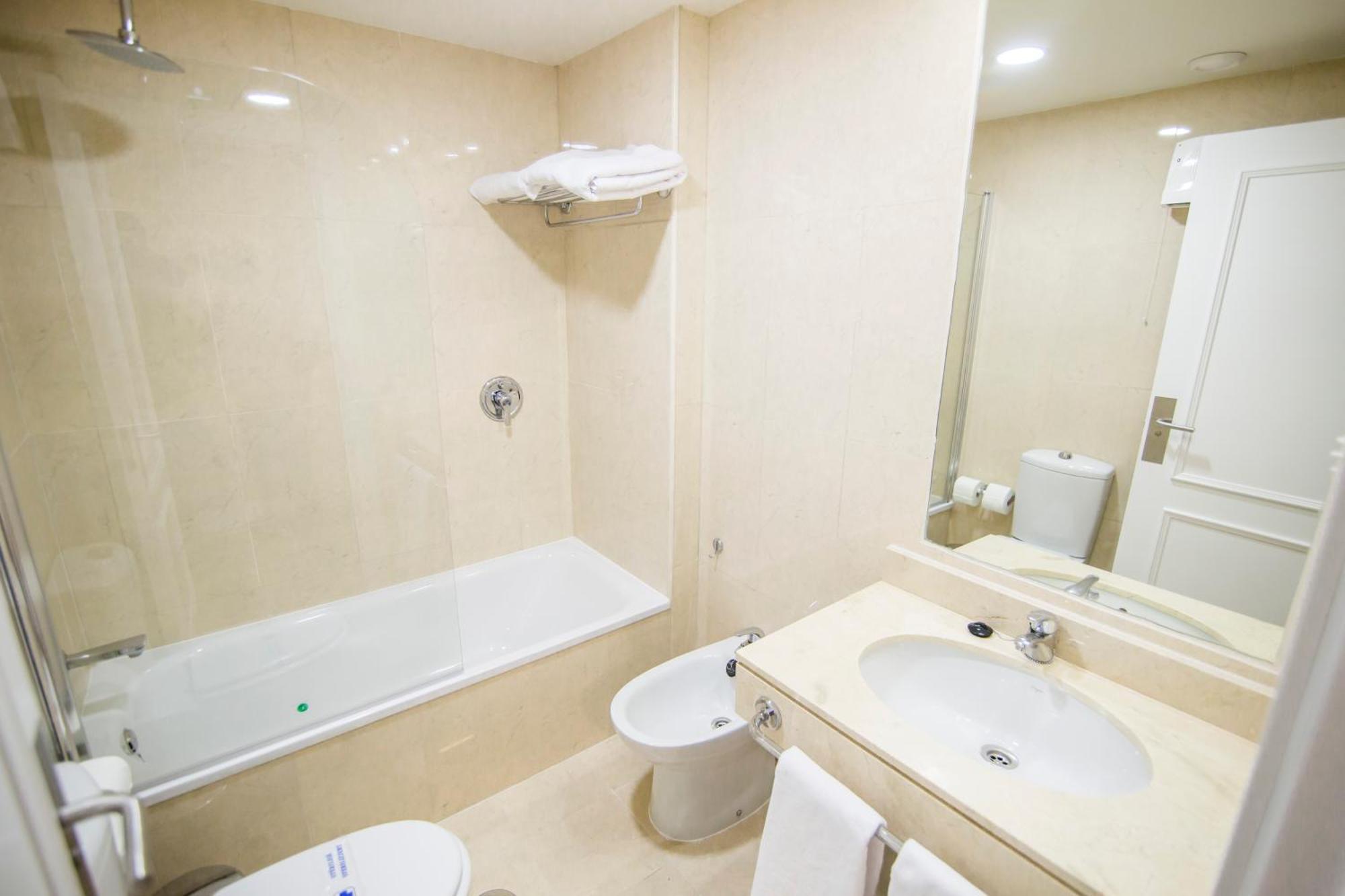 פינטו Apartamentos Plaza De Santiago - Estudios Turisticos - 1 Llave מראה חיצוני תמונה