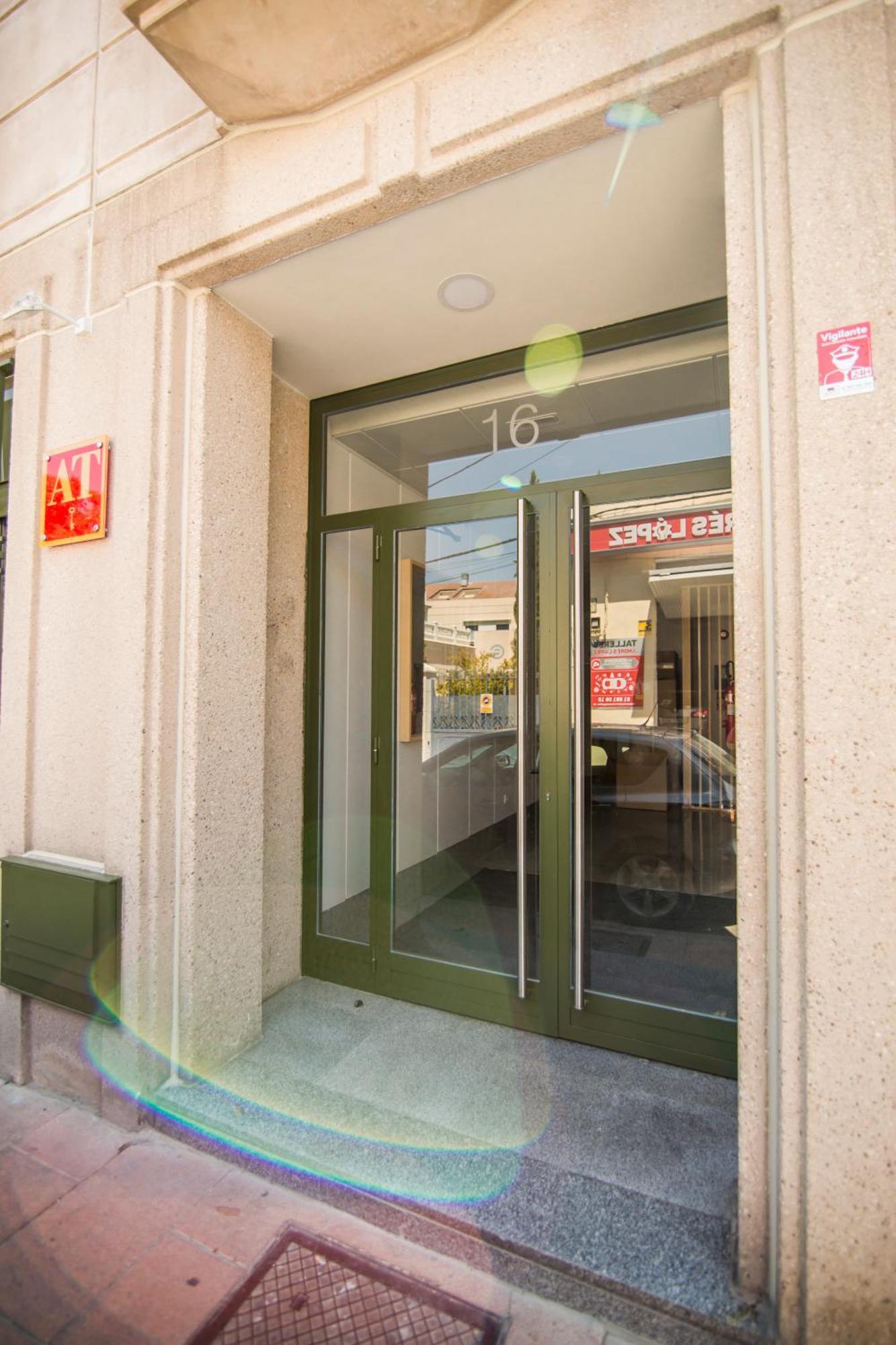 פינטו Apartamentos Plaza De Santiago - Estudios Turisticos - 1 Llave מראה חיצוני תמונה